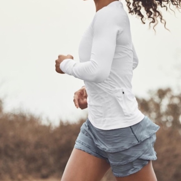 Athleta Dresses & Skirts - 💙Athleta Swagger Skirt/Skort💙